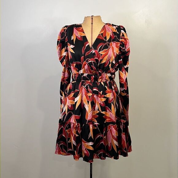 NWT entro Dramatic Black with Red Floral Print Mini Dress - Size Small - Picture 3 of 16